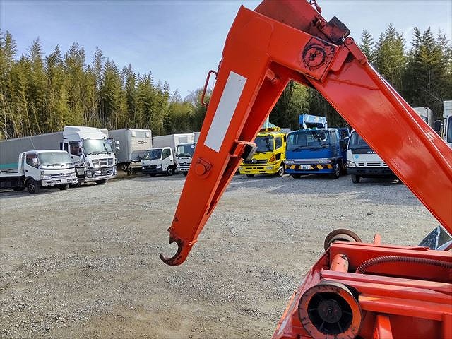 三菱ふそうファイターコンテナ専用車中型（4t）[写真21]