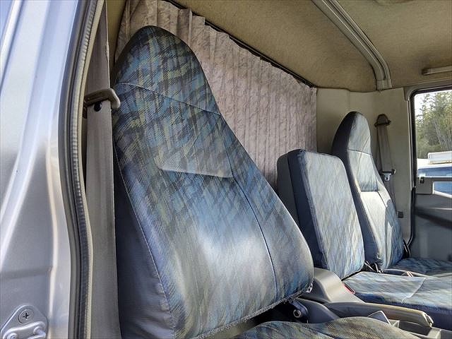 三菱ふそうファイターコンテナ専用車中型（4t）[写真22]