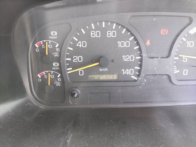 三菱ふそうファイターコンテナ専用車中型（4t）[写真29]