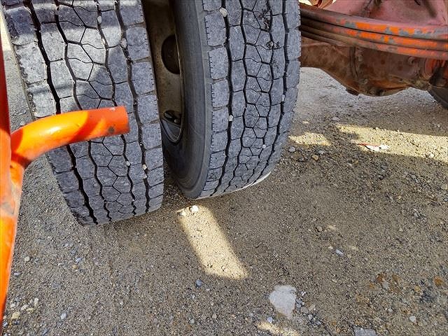 三菱ふそうファイターコンテナ専用車中型（4t）[写真07]