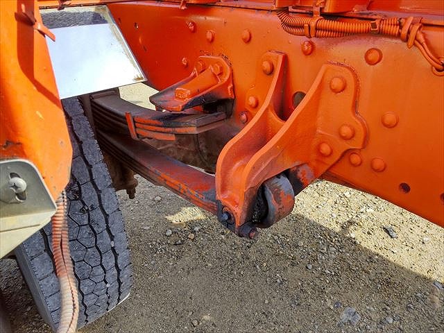 三菱ふそうファイターコンテナ専用車中型（4t）[写真08]