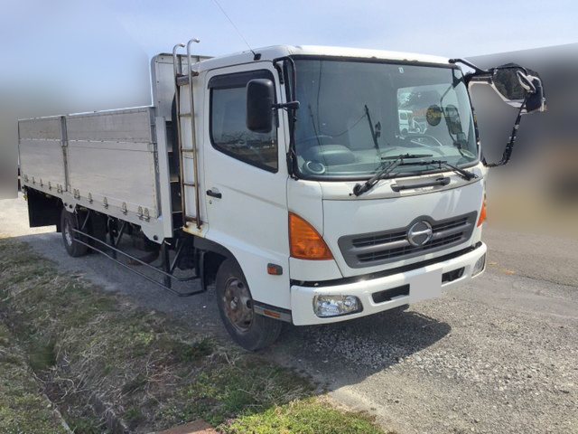 日野レンジャーアルミブロック中型（4t）[写真02]