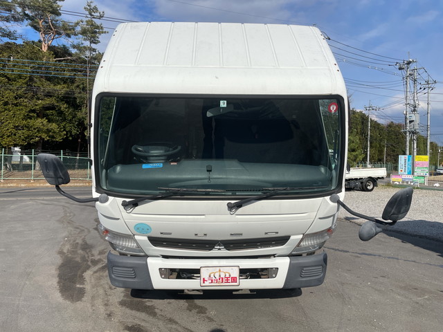 三菱ふそうキャンター平ボディ小型（2t・3t）[写真14]