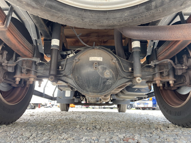 三菱ふそうキャンター平ボディ小型（2t・3t）[写真22]