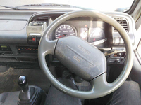 いすゞエルフ平ボディ小型（2t・3t）[写真18]