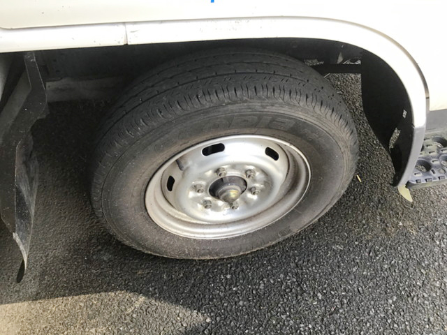 日産アトラス平ボディ小型（2t・3t）[写真11]