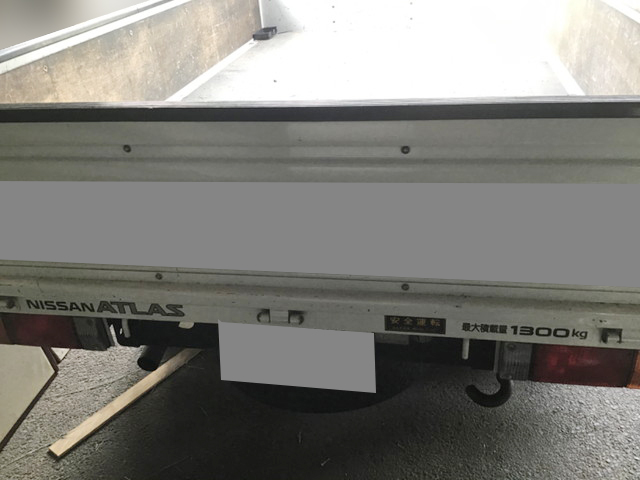 日産アトラス平ボディ小型（2t・3t）[写真08]