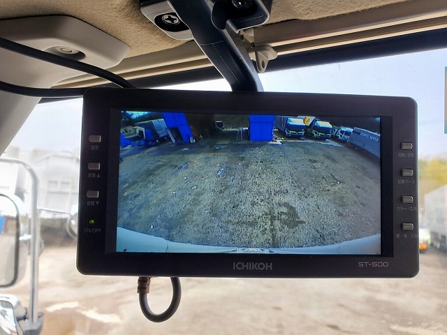 日野プロフィアアルミウイング大型（10t）[写真24]