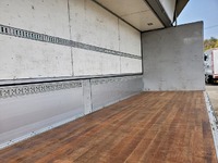 日野プロフィアアルミウイング大型（10t）[写真32]