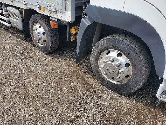 日野プロフィアアルミウイング大型（10t）[写真06]