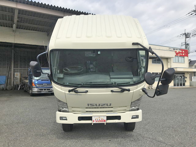 いすゞフォワードパッカー車（塵芥車）増トン（6t・8t）[写真10]