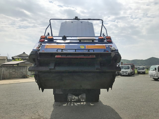 いすゞフォワードパッカー車（塵芥車）増トン（6t・8t）[写真12]