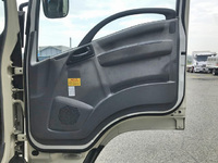 いすゞフォワードパッカー車（塵芥車）増トン（6t・8t）[写真32]