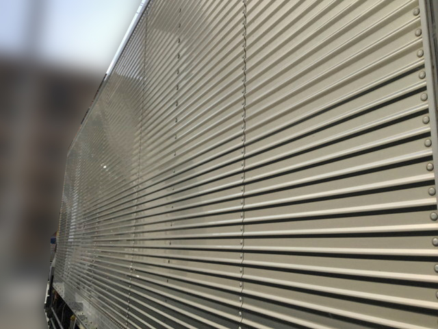 いすゞフォワードアルミバン増トン（6t・8t）[写真07]