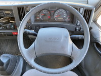 いすゞエルフアルミバン小型（2t・3t）[写真25]