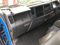 いすゞエルフパッカー車（塵芥車）小型（2t・3t）[写真32]