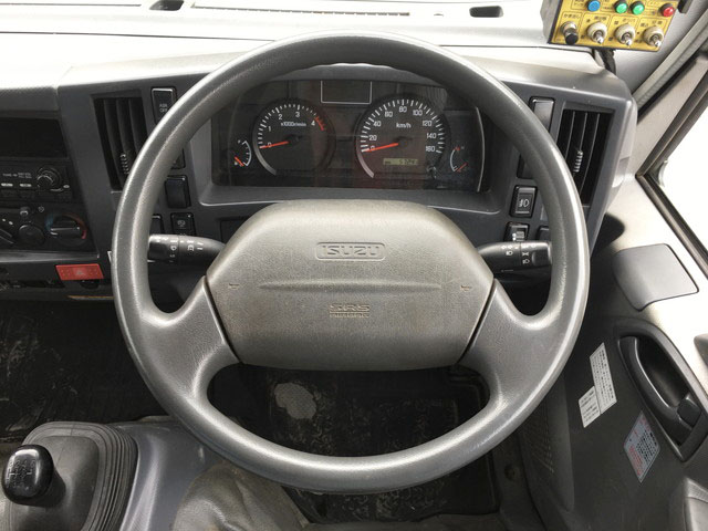 いすゞエルフパッカー車（塵芥車）小型（2t・3t）[写真33]