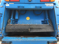 いすゞエルフパッカー車（塵芥車）小型（2t・3t）[写真09]