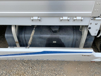 三菱ふそうスーパーグレートパネルウイング大型（10t）[写真18]