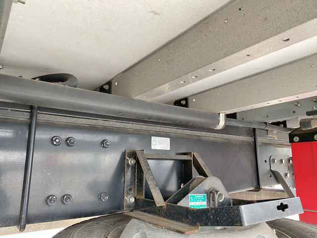 三菱ふそうスーパーグレートパネルウイング大型（10t）[写真22]