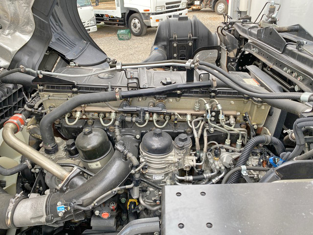 三菱ふそうスーパーグレートパネルウイング大型（10t）[写真25]