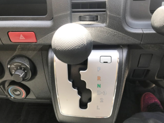 トヨタハイエース園児バス[写真18]