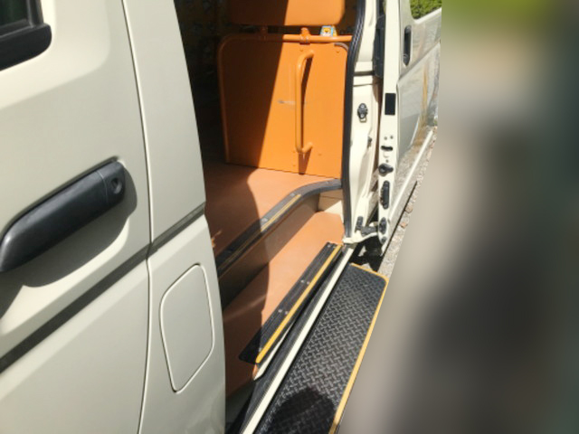 トヨタハイエース園児バス[写真21]