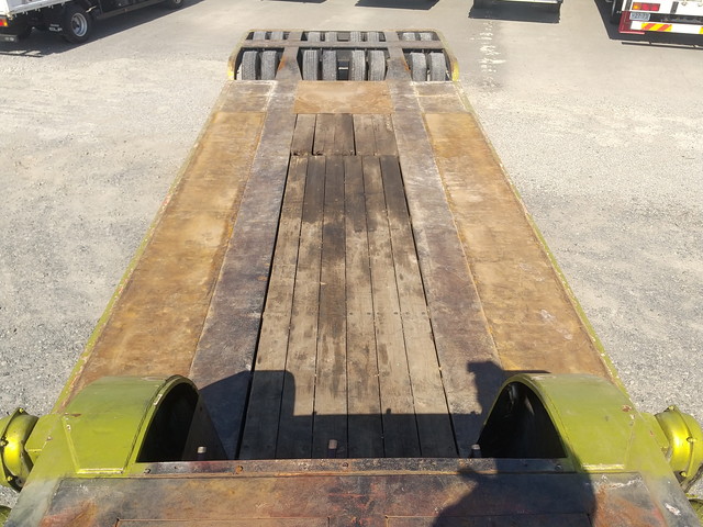 その他のメーカーその他の車種重機運搬トレーラー大型（10t）[写真12]