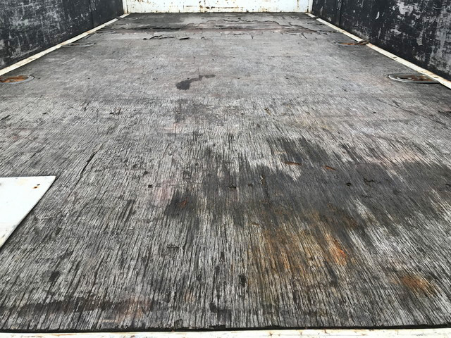 いすゞエルフクレーン4段小型（2t・3t）[写真13]