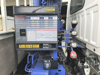 いすゞエルフクレーン4段小型（2t・3t）[写真18]