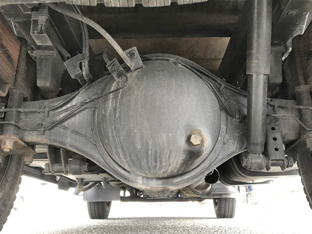 いすゞエルフクレーン4段小型（2t・3t）[写真24]