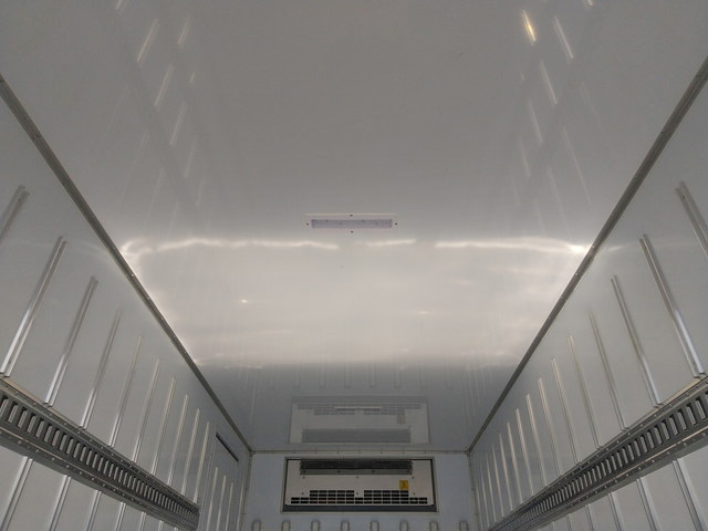 三菱ふそうキャンター冷凍車（冷蔵車）小型（2t・3t）[写真16]