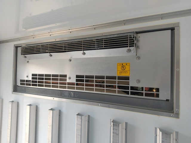 三菱ふそうキャンター冷凍車（冷蔵車）小型（2t・3t）[写真17]