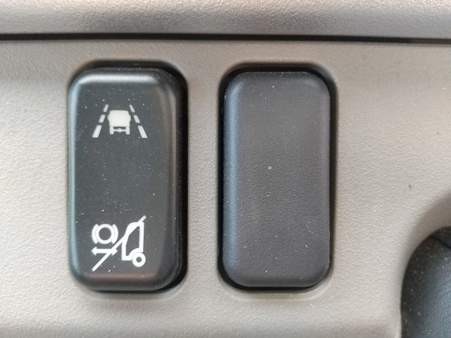 三菱ふそうキャンター冷凍車（冷蔵車）小型（2t・3t）[写真39]