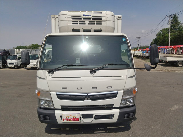 三菱ふそうキャンター冷凍車（冷蔵車）小型（2t・3t）[写真08]