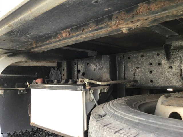 日産アトラスアルミバン小型（2t・3t）[写真11]