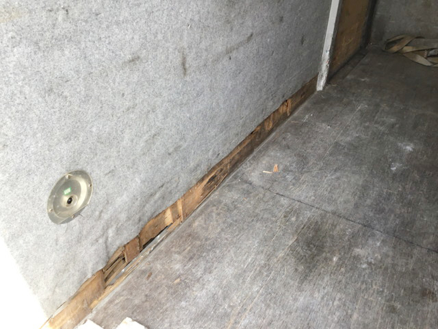 日産アトラスアルミバン小型（2t・3t）[写真09]