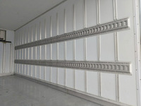 三菱ふそうキャンター冷凍車（冷蔵車）小型（2t・3t）[写真13]