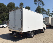 三菱ふそうキャンター冷凍車（冷蔵車）小型（2t・3t）[写真02]