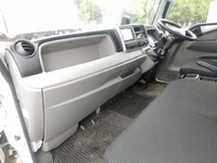 三菱ふそうキャンター冷凍車（冷蔵車）小型（2t・3t）[写真34]