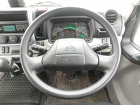 三菱ふそうキャンター冷凍車（冷蔵車）小型（2t・3t）[写真36]