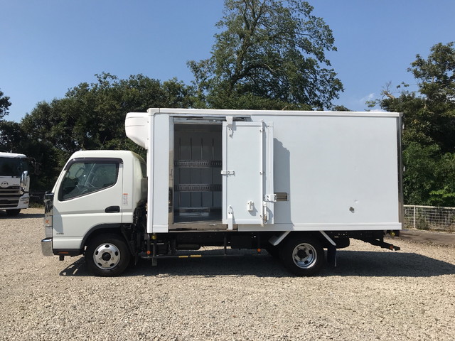 三菱ふそうキャンター冷凍車（冷蔵車）小型（2t・3t）[写真06]