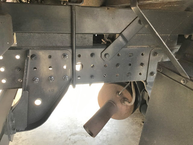 三菱ふそうキャンターアルミブロック小型（2t・3t）[写真12]