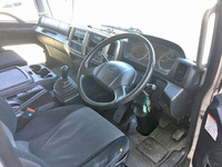 日野レンジャー冷凍車（冷蔵車）中型（4t）[写真32]