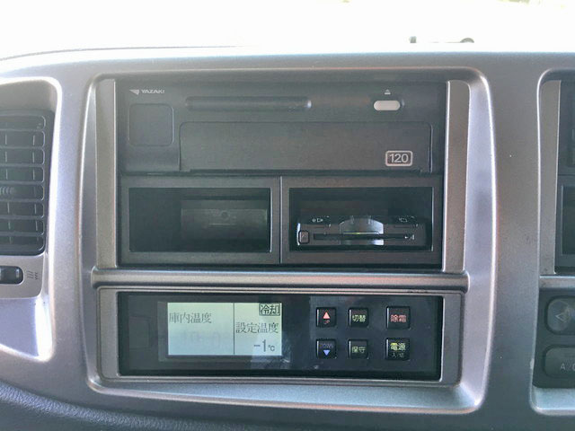 日野レンジャー冷凍車（冷蔵車）中型（4t）[写真34]