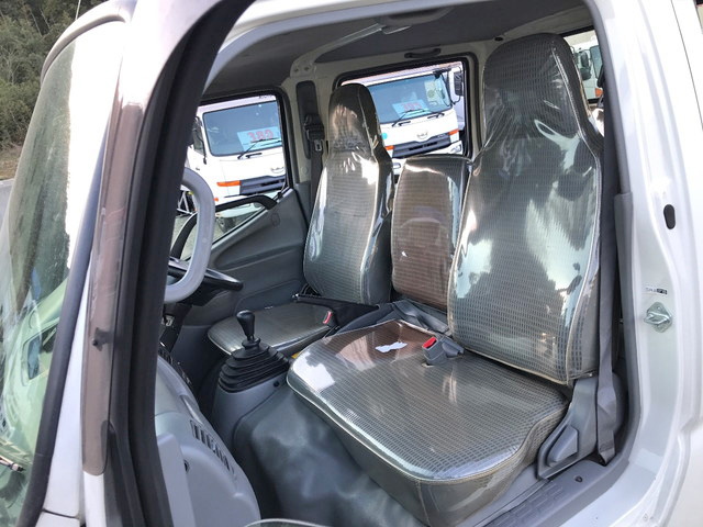 トヨタトヨエースダブルキャブ（Wキャブ）小型（2t・3t）[写真27]