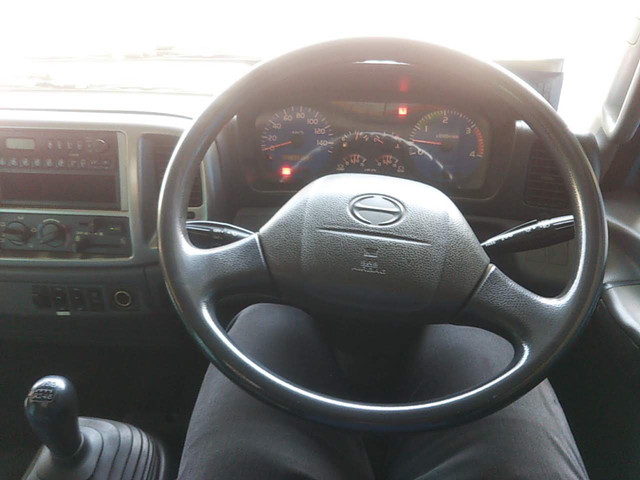 日野レンジャー深ダンプ（土砂禁ダンプ）中型（4t）[写真20]