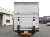 三菱ふそうキャンターパネルバン小型（2t・3t）[写真09]