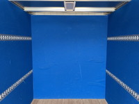 いすゞエルフアルミバン小型（2t・3t）[写真13]