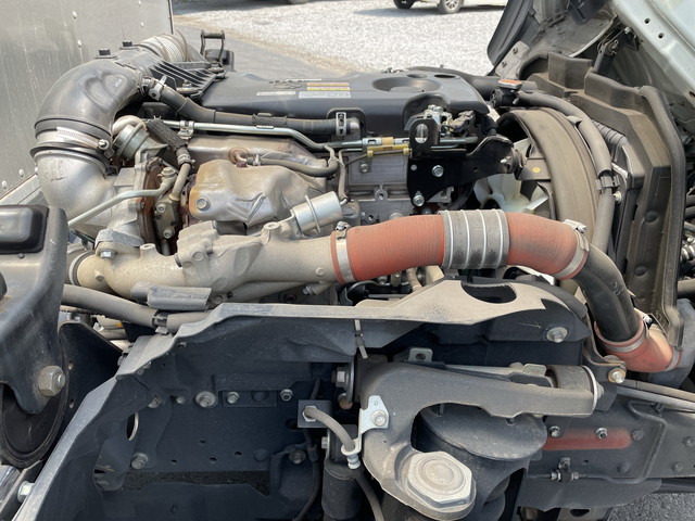 いすゞエルフアルミバン小型（2t・3t）[写真26]